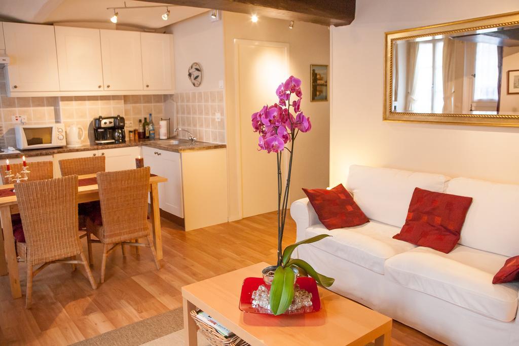 Le Charme Honfleurais Apartment ภายนอก รูปภาพ